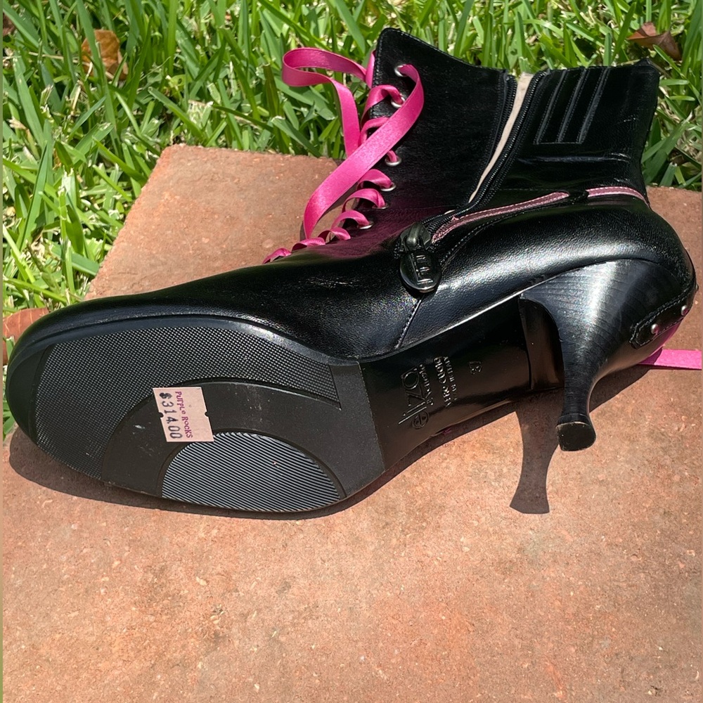 Eliza di Venezia: Lace Up Boots - Picture 7 of 10